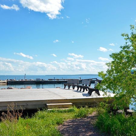 Beautiful Beach Front Condo With Lake Views Бейфилд Экстерьер фото